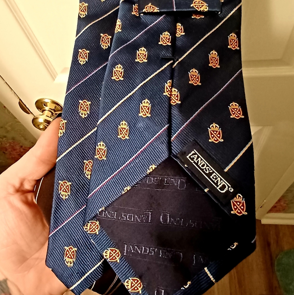 Lands End neck tie